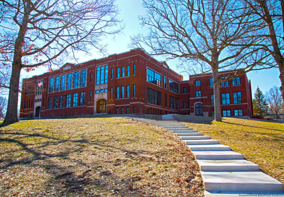 portland-school-apartments-in-1-mi